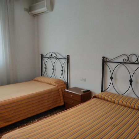 Antolin Guest House Minaya Rum bild